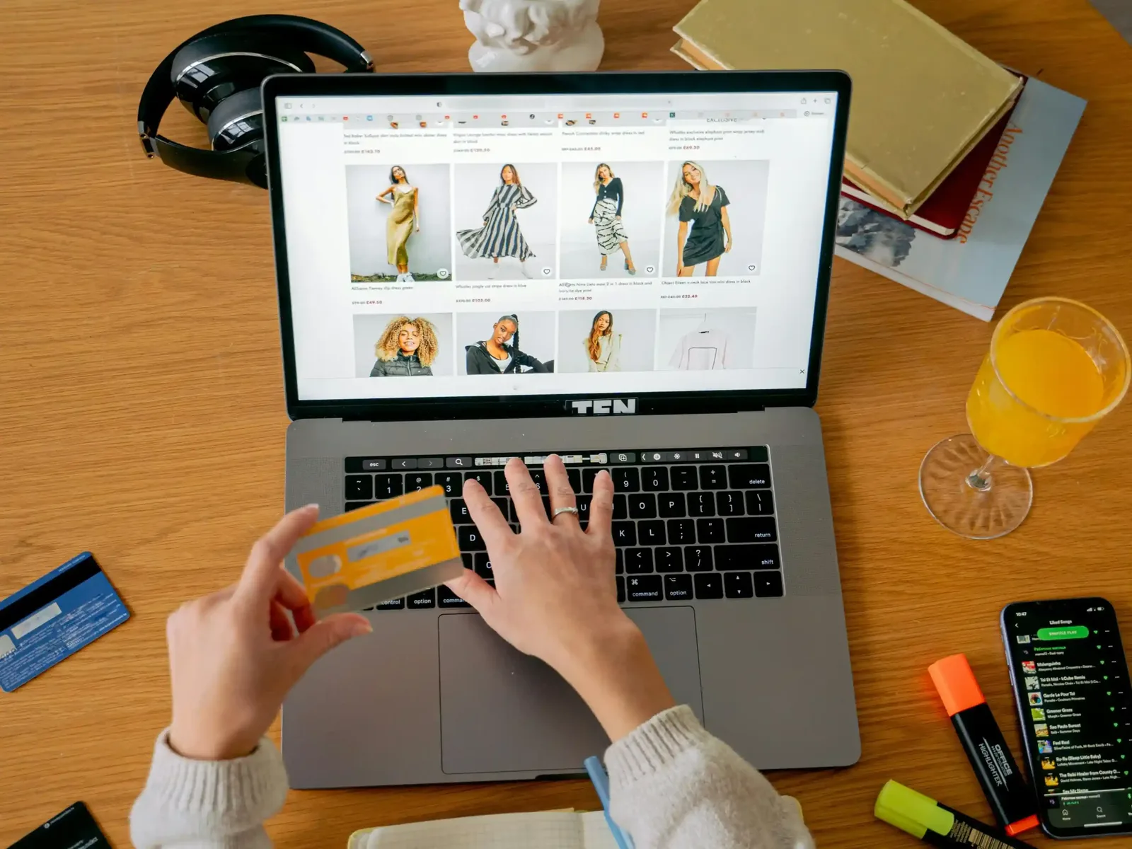 Customer paying by card on an ecommerce website